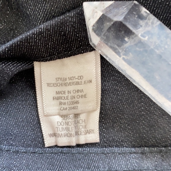 Ecru NYC Reversible Skinny Pants - Camo & Black - two pants in one! - Picture 8 of 11